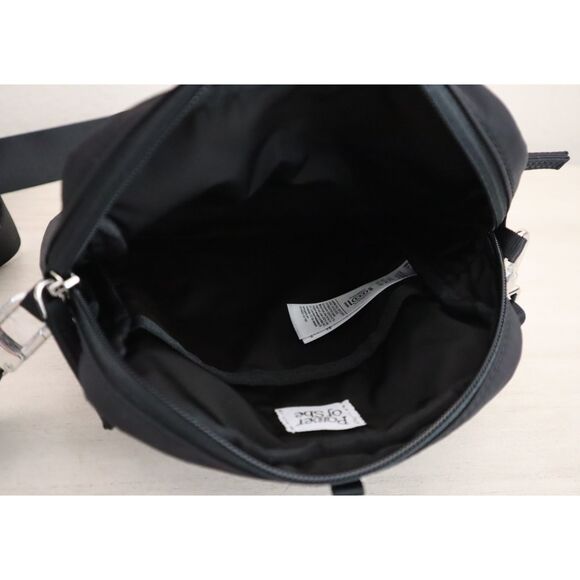 Athleta 471568-02 Women's O/S Black All About Vertical Crossbody Bag - Picture 7 of 16